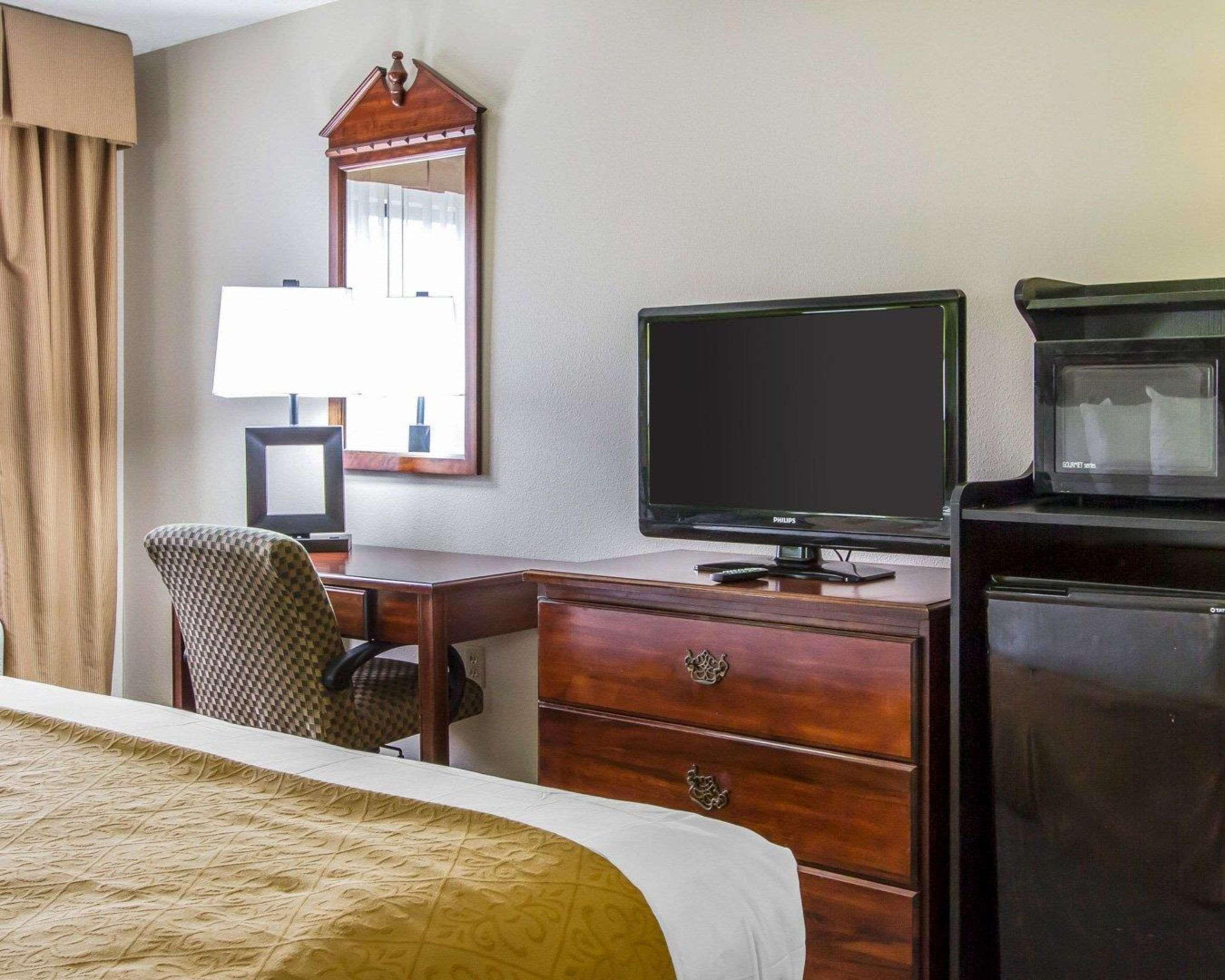 Quality Inn Near University Of Mobile Saraland Exterior photo