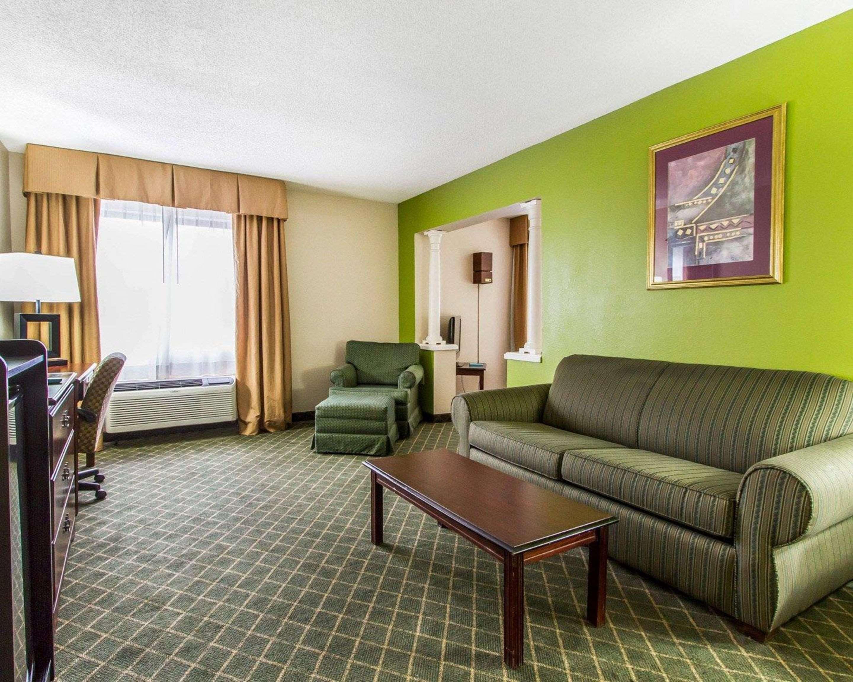 Quality Inn Near University Of Mobile Saraland Exterior photo