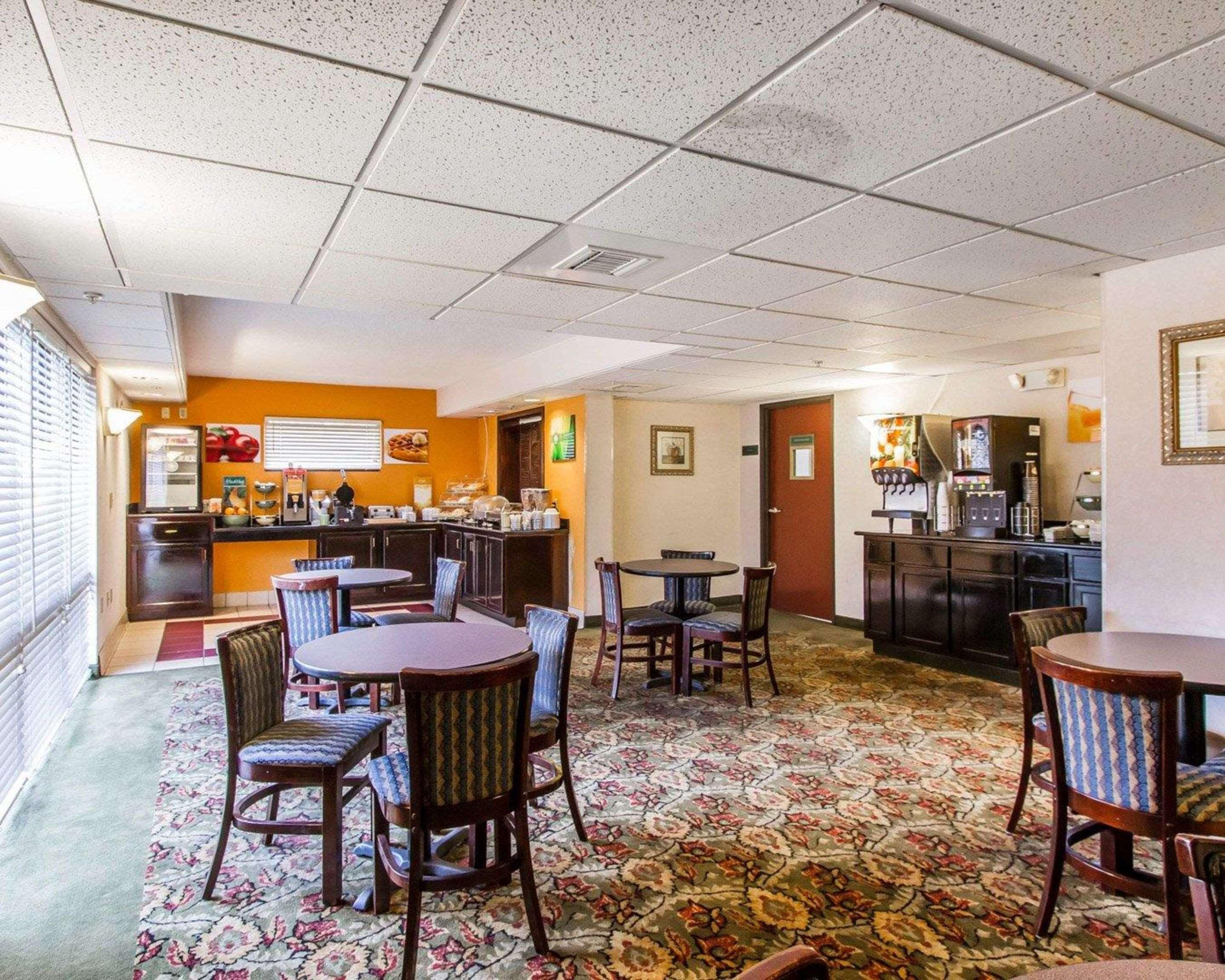 Quality Inn Near University Of Mobile Saraland Exterior photo