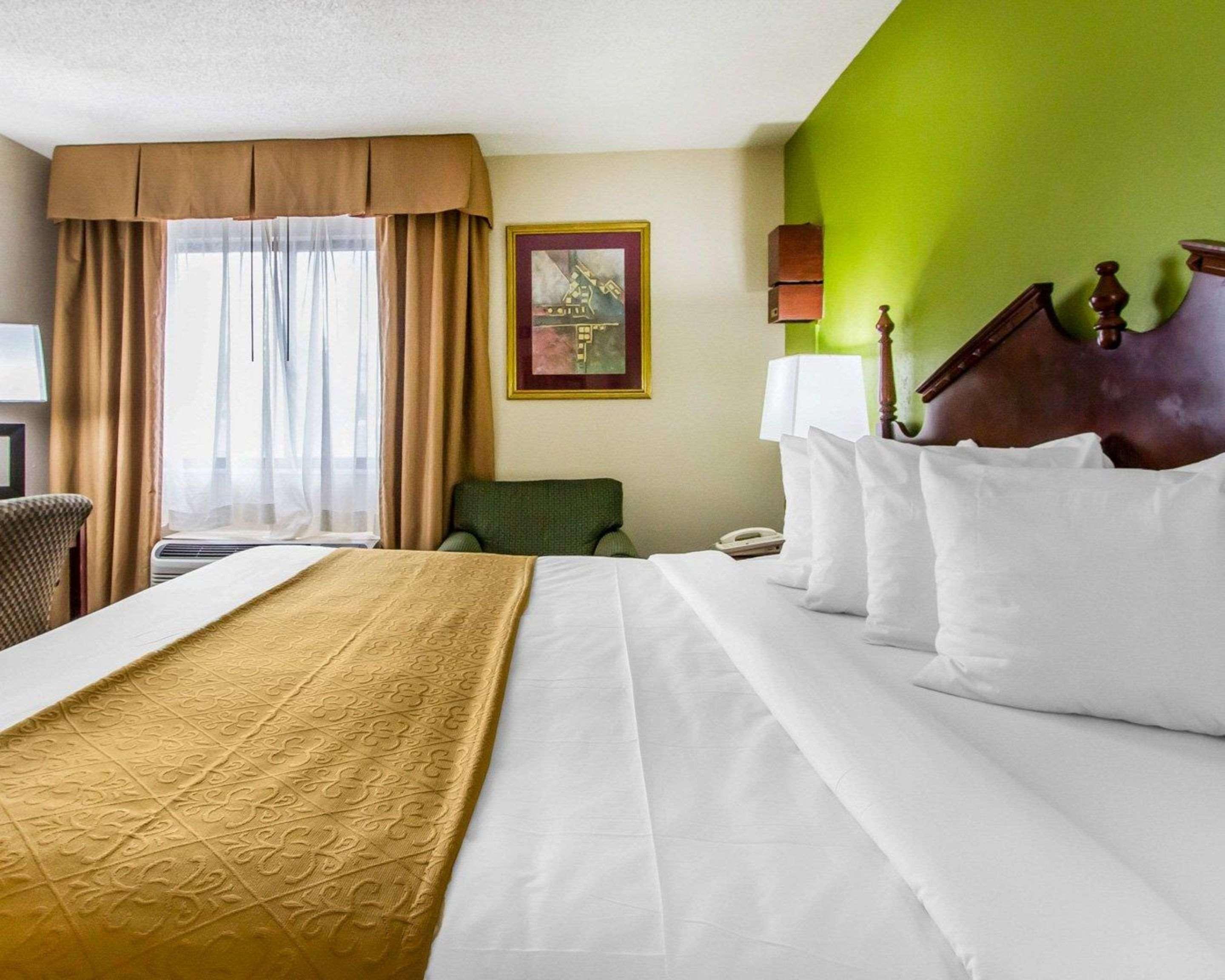 Quality Inn Near University Of Mobile Saraland Exterior photo