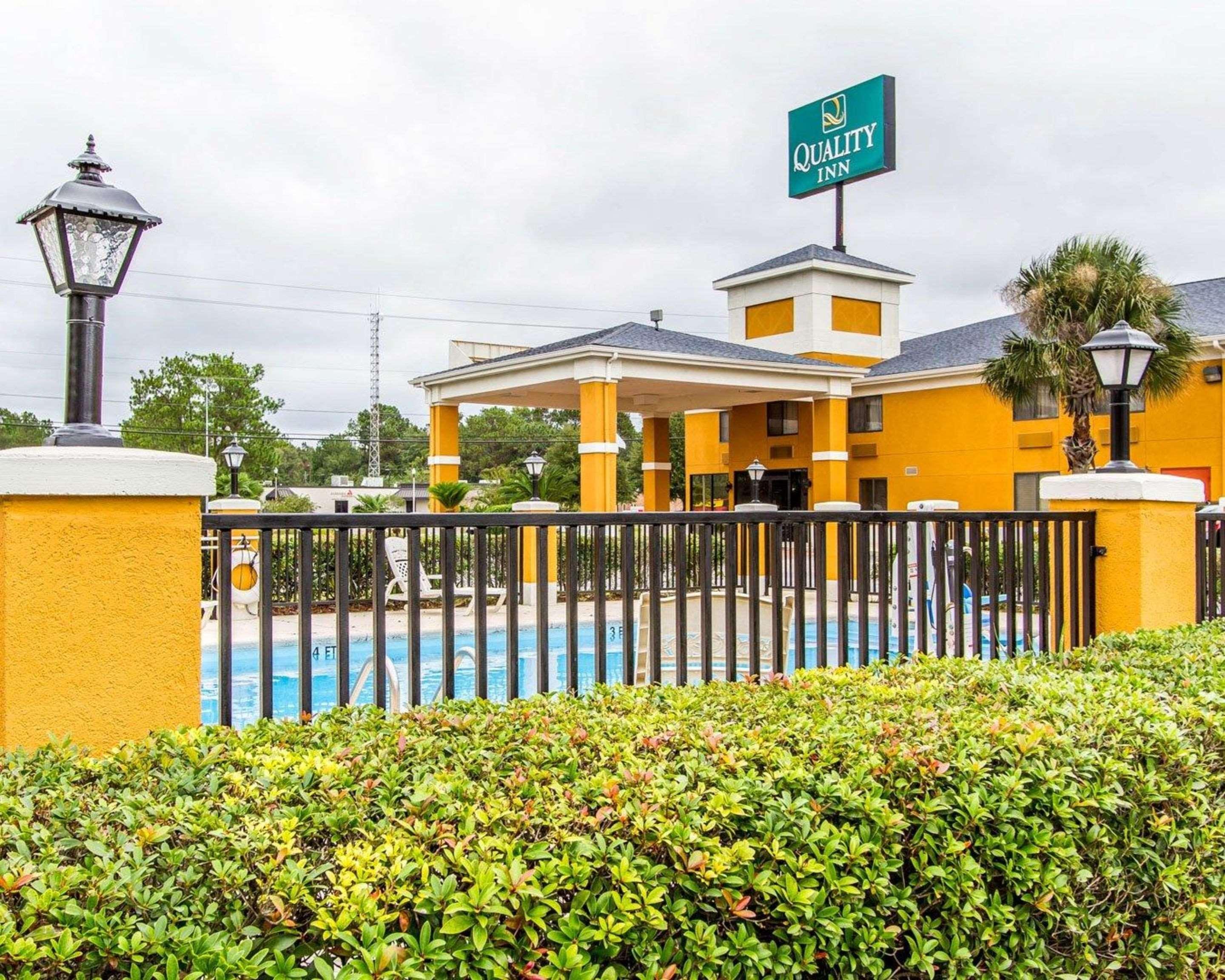 Quality Inn Near University Of Mobile Saraland Exterior photo